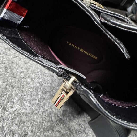 Tommy Hilfiger Boots Womens 9 Black Ankle Platform Heel Logo - Picture 8 of 8